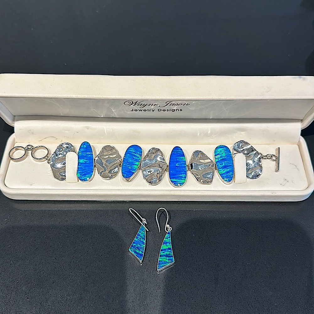 Hammered silver and gemstone bracelet and matching earrings